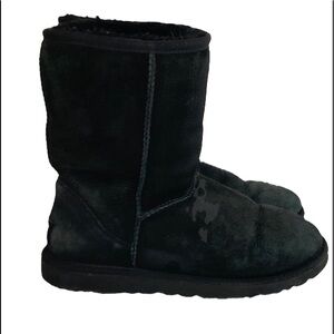 Ugg Classic Short Sheepskin Lining Suede Sz W6